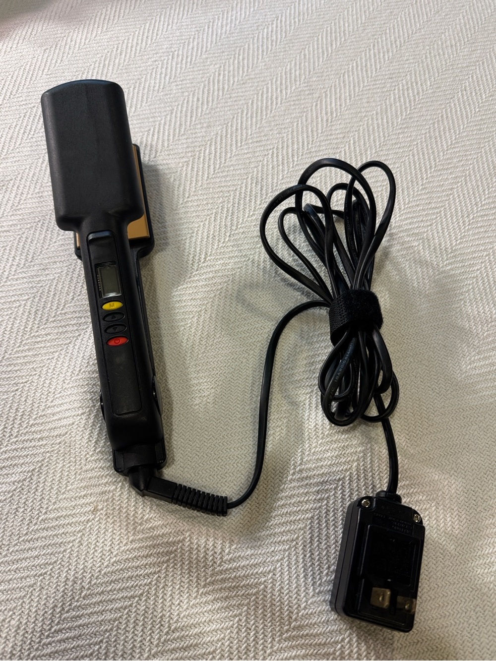 Farouk Big Chi Gf1533d 2" Auto-digital Ceramic Hairstyling Iron - Picture 3 of 8